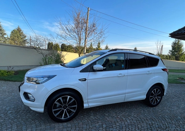 Ford Kuga cena 86900 przebieg: 46000, rok produkcji 2019 z Lubartów małe 596